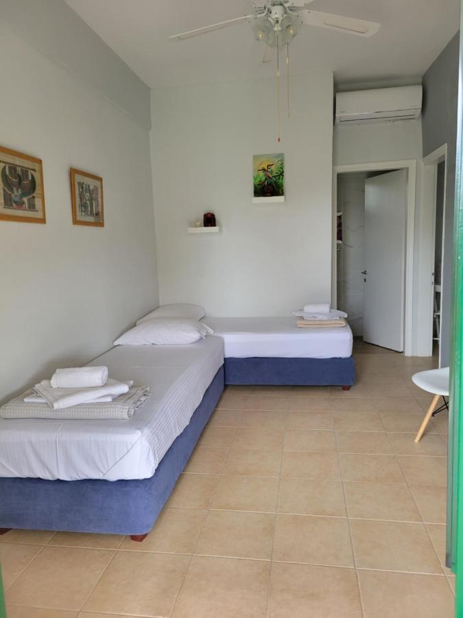 Olivemare Holidays Nea Irakleia Extérieur photo